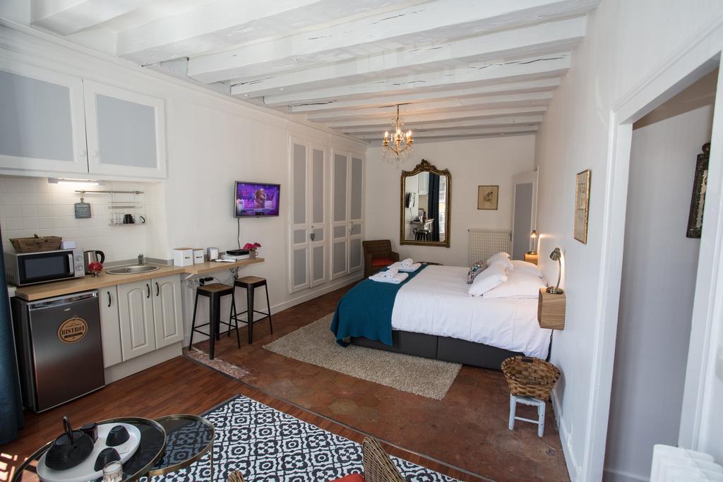 Berceau Henri II Apartment Le Mans Exterior photo